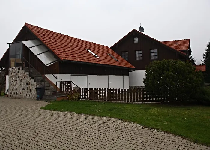Jitka 3*